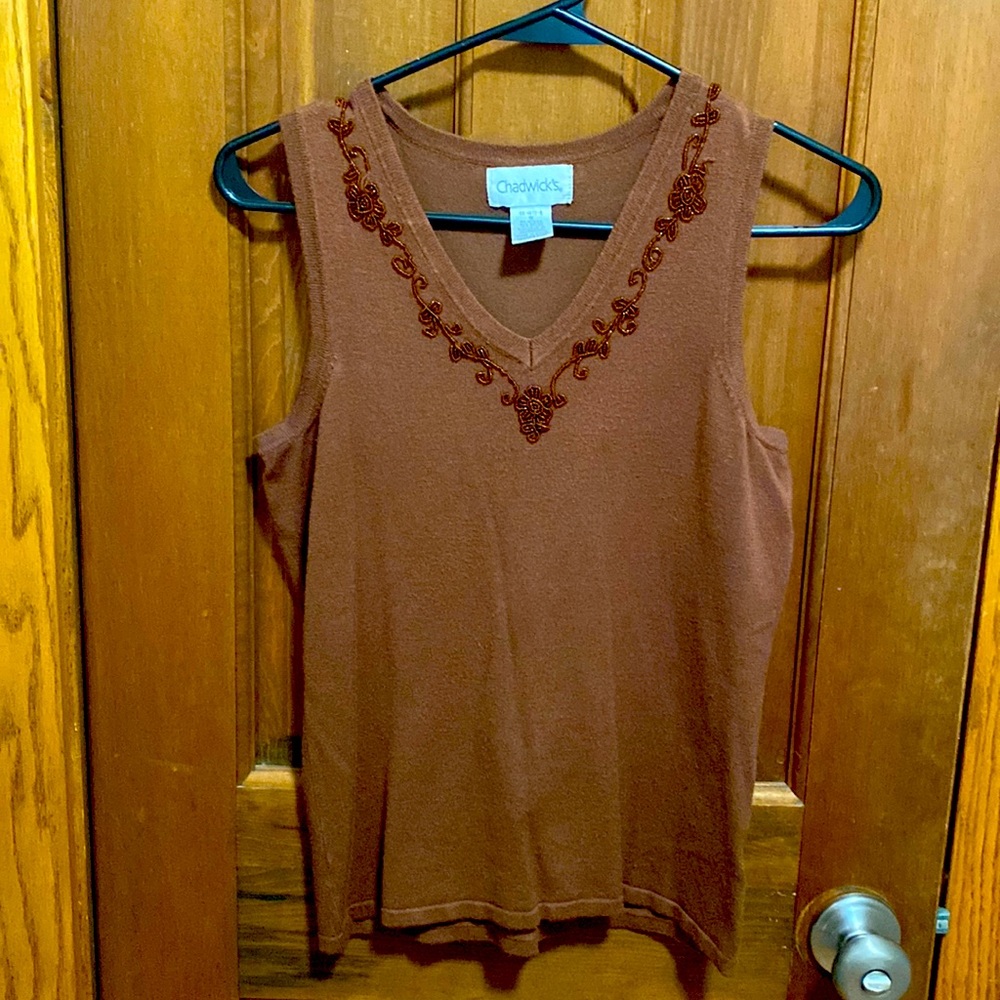 Tank sweater